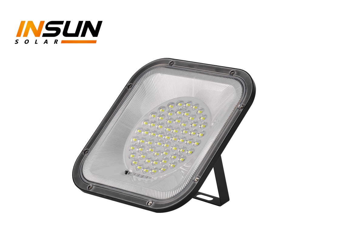 Factory cost 100W 150W 200W SOLAR HIGH BAY LIGHT for warehouse